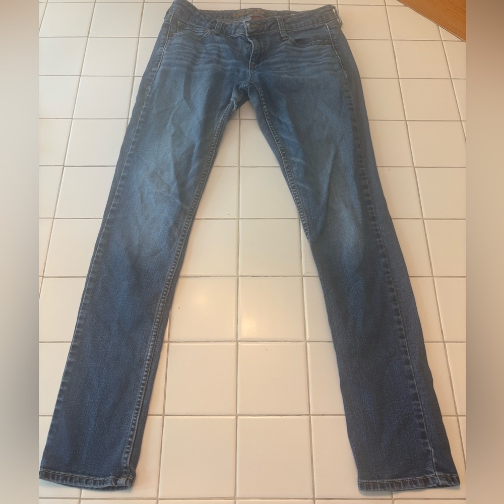 Arizona women’s Dark Blue Skinny Jeans pants denim size 9 travel distressed cute